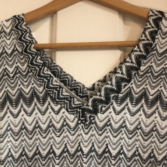 Women’s Maxi Chevron Dress Medium - Picture 4 of 7
